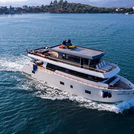 Botel Explorer Yacht Fethiye