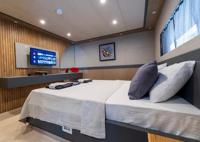 Explorer Yacht Botel Fethiye